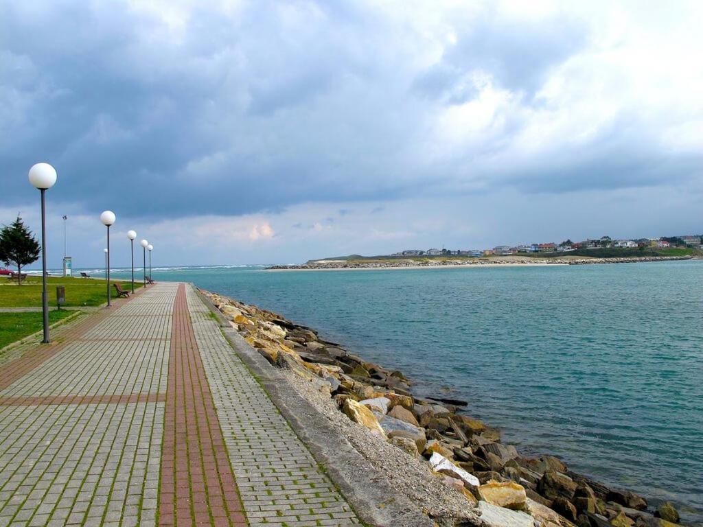 Апартаменты Enfoz Con Parking Y A La Orilla Del Mar Экстерьер фото